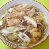 焼き鶏皮入り蕎麦